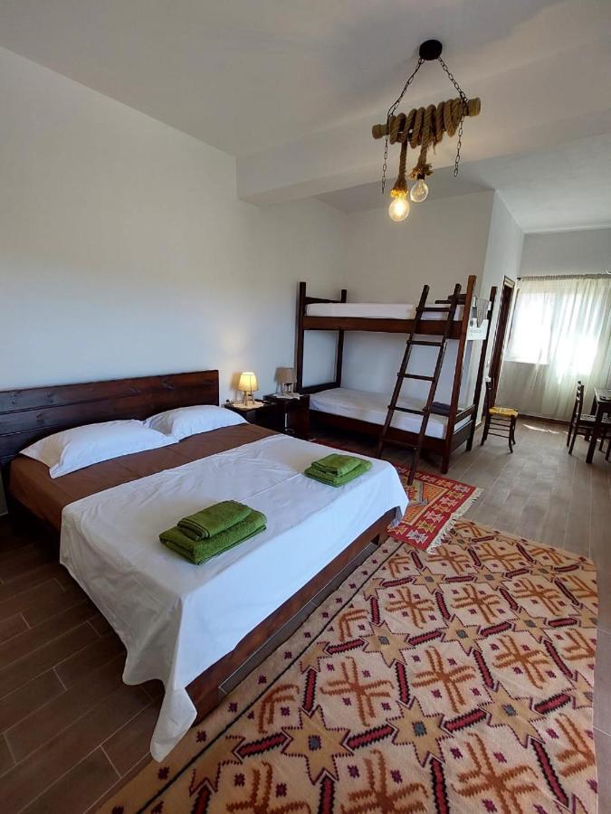 Guest House Gorani Μπεράτ Εξωτερικό φωτογραφία