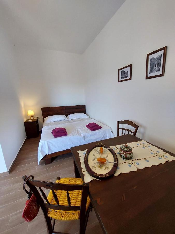 Guest House Gorani Μπεράτ Εξωτερικό φωτογραφία