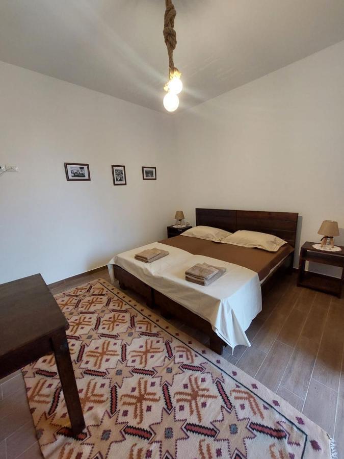 Guest House Gorani Μπεράτ Εξωτερικό φωτογραφία
